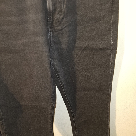 & Denim Womans Black Vintage Mom Jean  Size 8 - Picture 4 of 8
